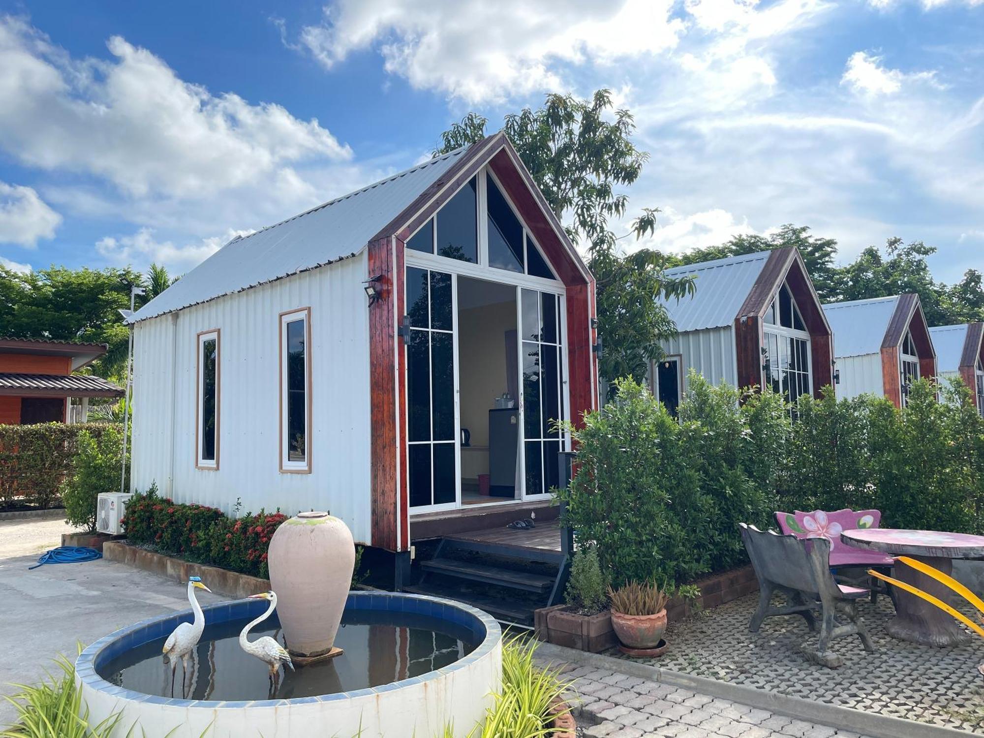 Oh Taley Resort Rayong Bagian luar foto